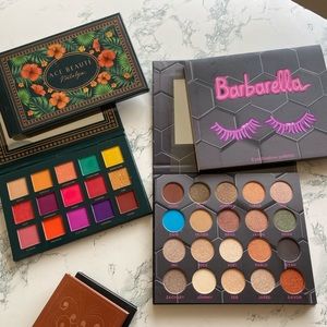 Ace Beaute and Barbarella  eyeshadow pallet 2 for 25